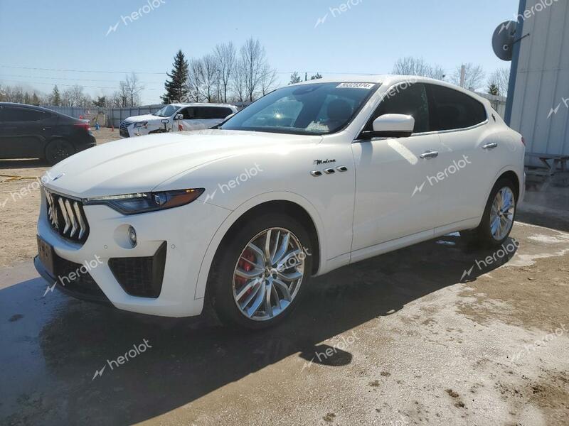 MASERATI LEVANTE MO 2022 white  gas ZN661YUM0NX391702 photo #1