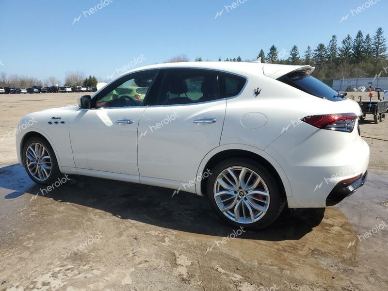 MASERATI LEVANTE MO 2022 white  gas ZN661YUM0NX391702 photo #3