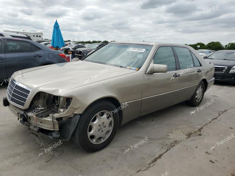 MERCEDES-BENZ 400 SEL 1993 gold  gas WDBGA43E3PA111915 photo #1