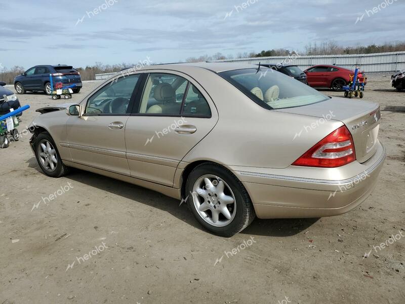 MERCEDES-BENZ C 320 2003 tan  gas WDBRF64J83E010244 photo #3