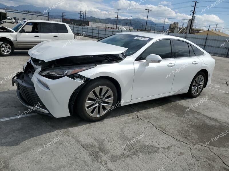 TOYOTA MIRAI LE 2022 white  hydrogen fuel cell JTDAAAAA4NA004133 photo #1