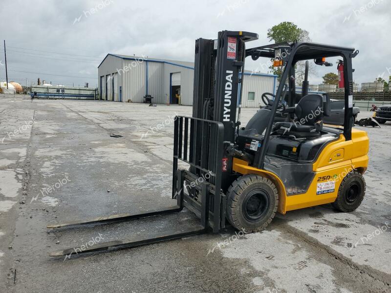 HYUNDAI FORKLIFT 2022 yellow   HHKHHN12VF0001487 photo #3