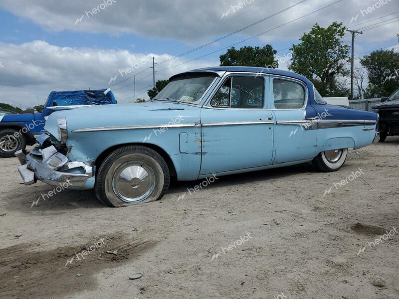 STUDEBAKER COMMANDER 1955 blue   8389935 photo #1