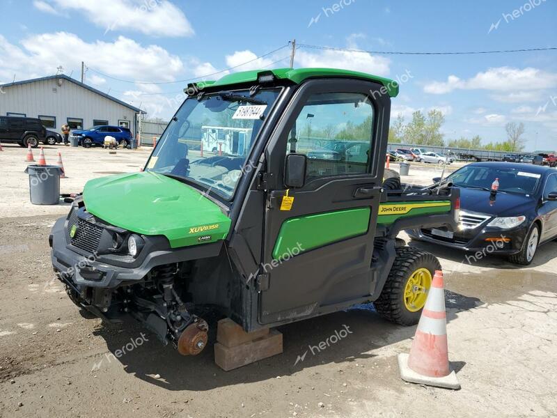 JOHN XUV835R 2022 green   1M0835RALNM050747 photo #3