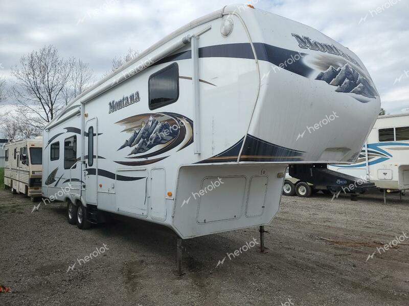 MONT 5TH WHEEL 2010 white   4YDF36620A4702324 photo #1