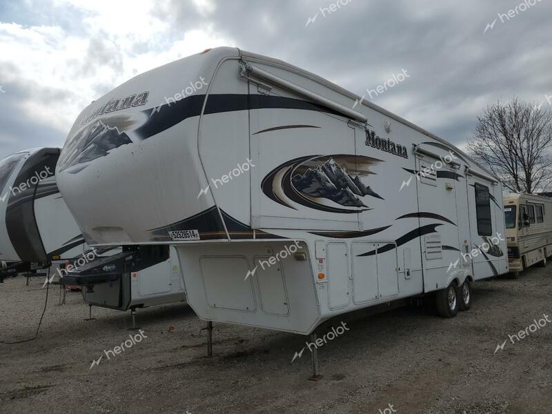 MONT 5TH WHEEL 2010 white   4YDF36620A4702324 photo #3