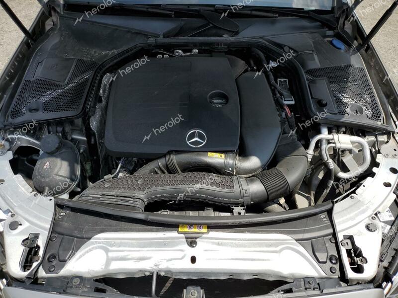 MERCEDES-BENZ C 300 2020 silver  gas 55SWF8DB7LU329558 photo #4