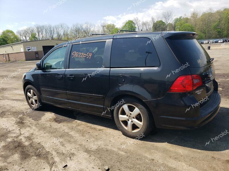 VOLKSWAGEN ROUTAN 2012 black  flexible fuel 2C4RVABG8CR393636 photo #3