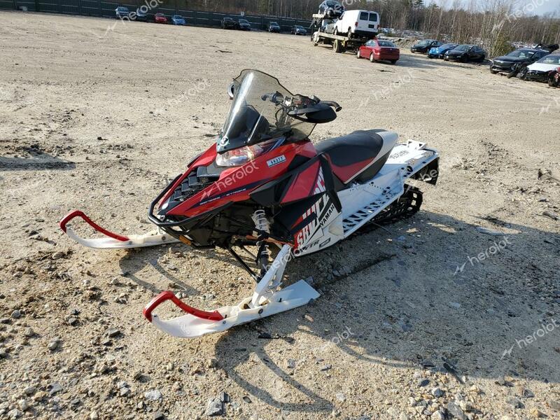 YAMAHA SR VIPER 2015 red   4UF8KV109FT000331 photo #3