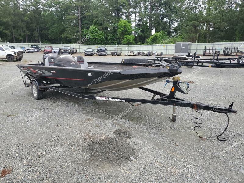 TRIT BOAT W/TRL 2017 black   TRT99162L617 photo #1