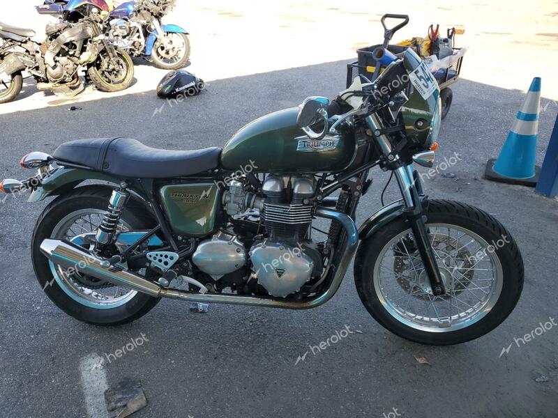 TRIUMPH MOTORCYCLE THRUXTON 2014 green road/str gas SMT920K14ET632854 photo #1