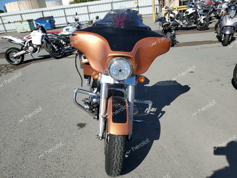 HARLEY-DAVIDSON FLHX 105TH 2008 orange  gas 1HD1KB4528Y607223 photo #3