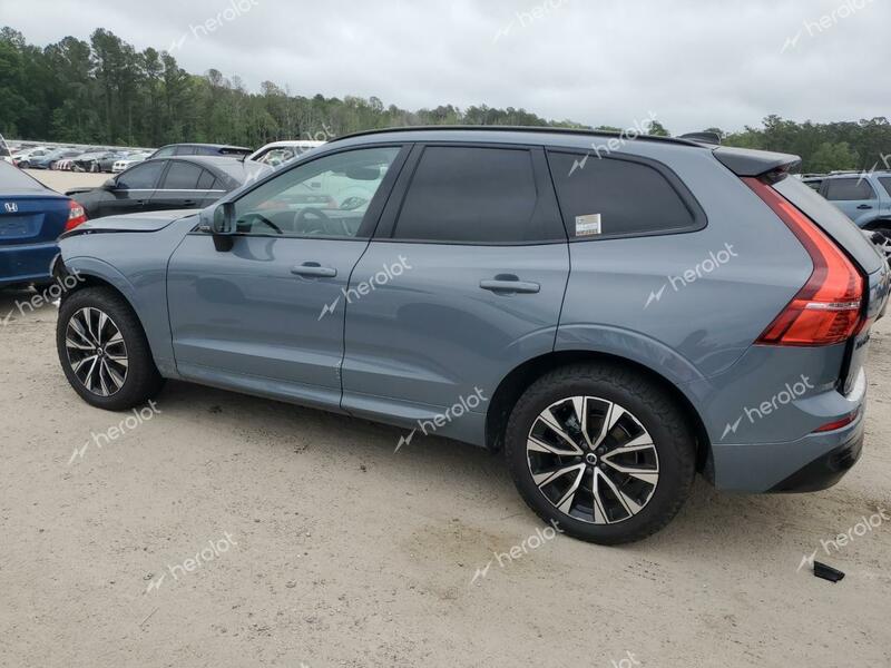 VOLVO XC60 CORE 2023 blue  gas YV4L12RV7P1264595 photo #3