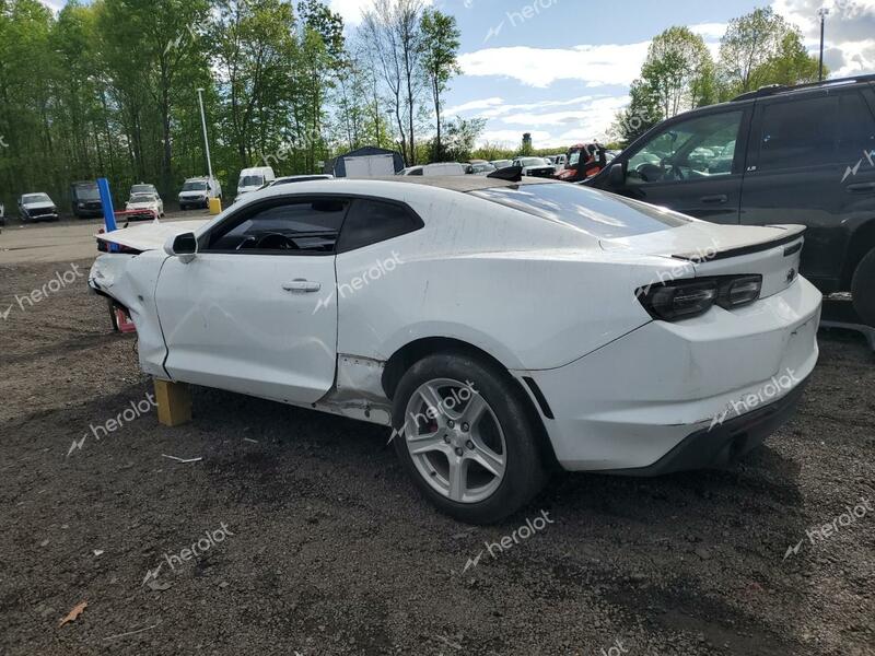 CHEVROLET CAMARO LS 2020 white  gas 1G1FB1RX5L0105530 photo #3