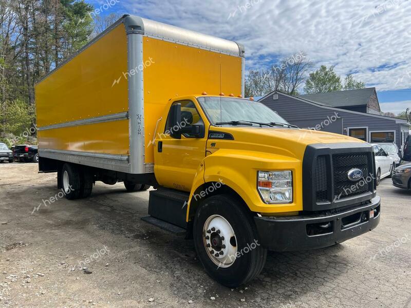 FORD F650 SUPER 2017 yellow conventi gas 1FDNF6AY3HDB01092 photo #1