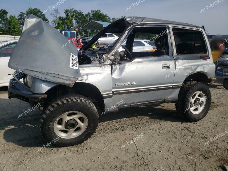 GEO TRACKER 1994 silver  gas 2CNBJ18U2R6932607 photo #1