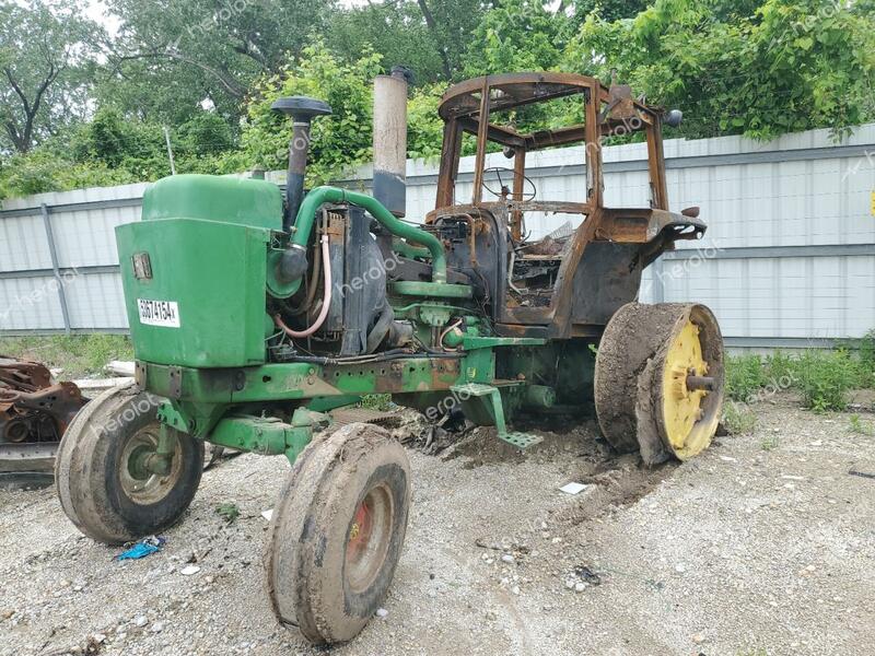 JOHN DEERE TRACTOR 1980 green   4240H027828RW photo #3