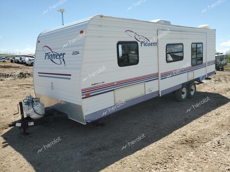 FLEE PIONEER 2004 white   1EB1T252846007619 photo #3