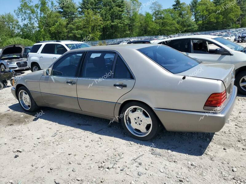 MERCEDES-BENZ 400 SEL 1993 gold sedan 4d gas WDBGA43E4PA107758 photo #3