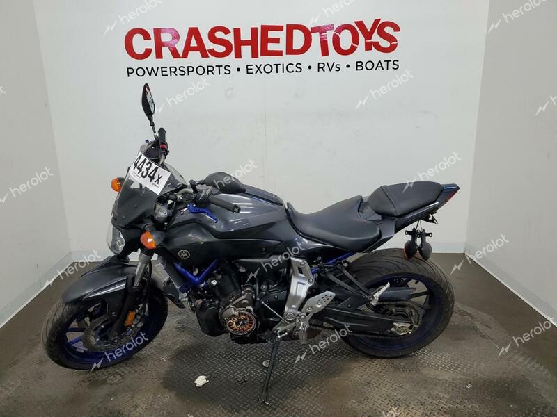 YAMAHA FZ07 2015 black  gas JYARM06E6FA002770 photo #4