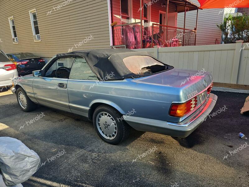 MERCEDES-BENZ 500 SEC 1985 blue coupe gas WDBCA44DXFA166588 photo #4