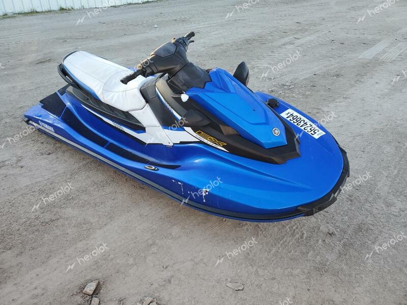 YAMAHA WAVERUNNE 2017 blue   YAMA2528L617 photo #1