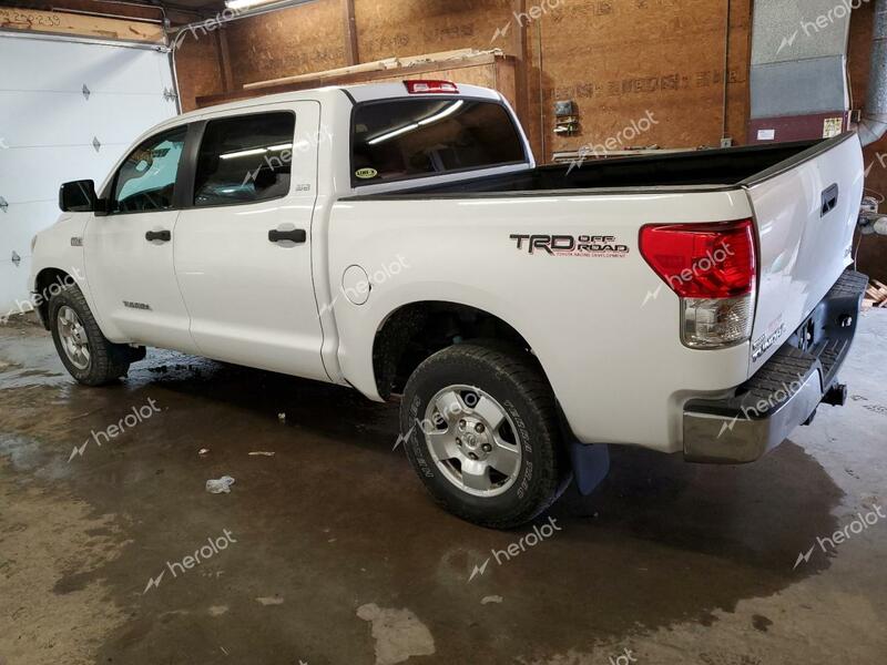 TOYOTA TUNDRA CRE 2013 white crew pic gas 5TFDY5F13DX290738 photo #3