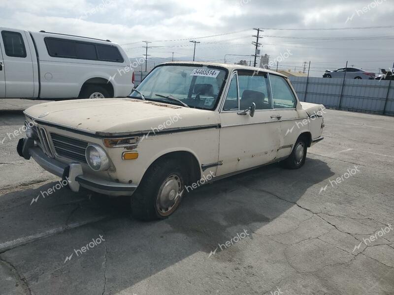 BMW 2002 1973 beige   2576524 photo #1