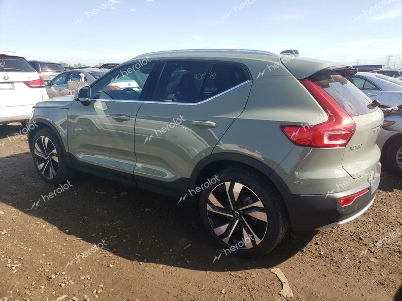 VOLVO XC40 ULTIM 2023 green  gas YV4L12UAXP2003122 photo #3