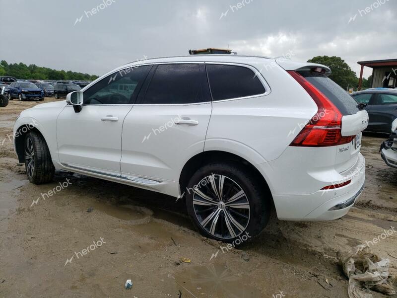 VOLVO XC60 B6 IN 2022 white  gas YV4062RL1N1906051 photo #3