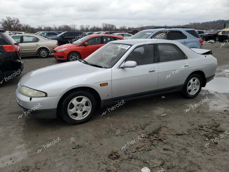 NISSAN SKYLINE 1995 silver   HR33022690 photo #1