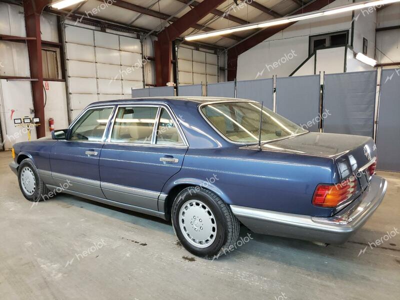 MERCEDES-BENZ 420-CLASS 1987 blue  gas WDBCA35D8HA356854 photo #3