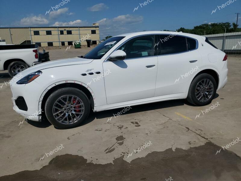 MASERATI GRECALE GT 2023 white  gas ZN682AVAXP7416108 photo #1