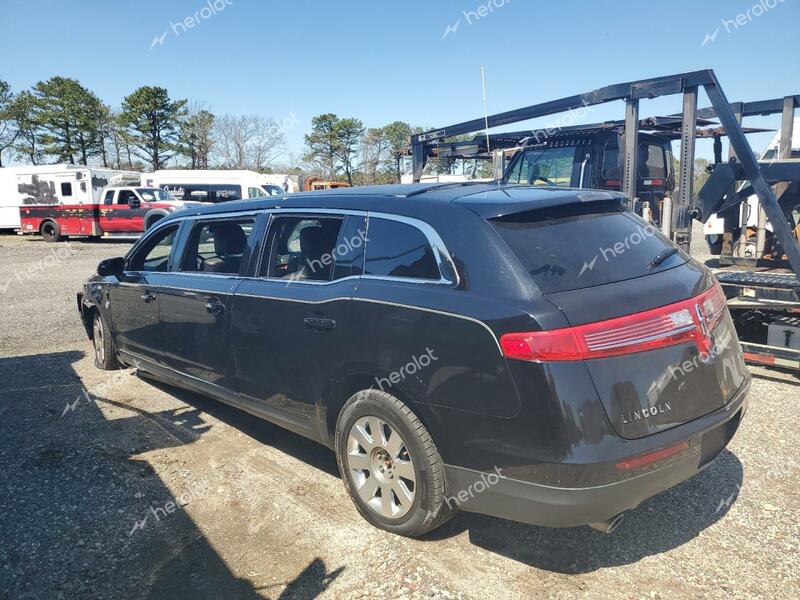 LINCOLN MKT 2019 brown  gas 2L1MJ5LT5KBL03064 photo #3