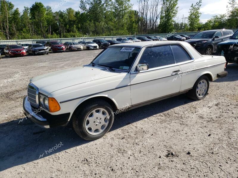 MERCEDES-BENZ 280 CE 1979 white   12305312014493 photo #1