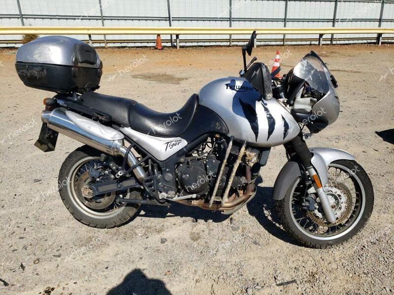 TRIUMPH MOTORCYCLE TIGER 2004 silver racer gas SMT700FR14J196309 photo #1