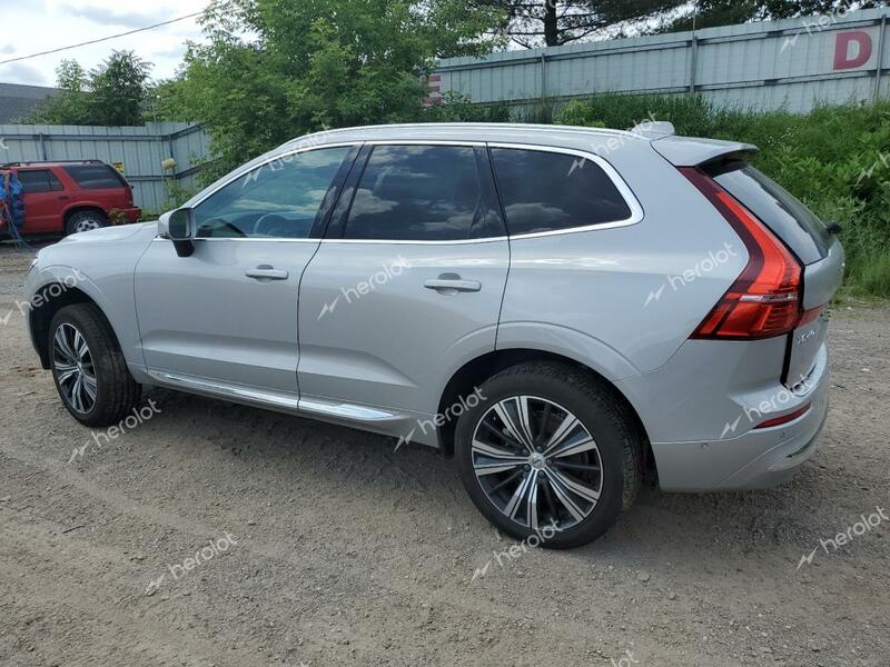 VOLVO XC60 B6 IN 2022 silver  gas YV4062RLXN1086858 photo #3