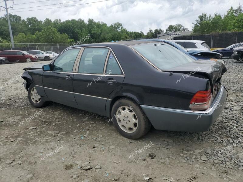 MERCEDES-BENZ 500 SEL 1993 black  gas WDBGA51E7PA100375 photo #3