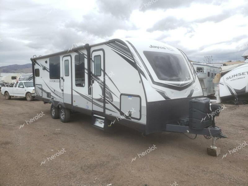 JAY TRAILER 2022 white   1UJBJ0BR5N14G0219 photo #1