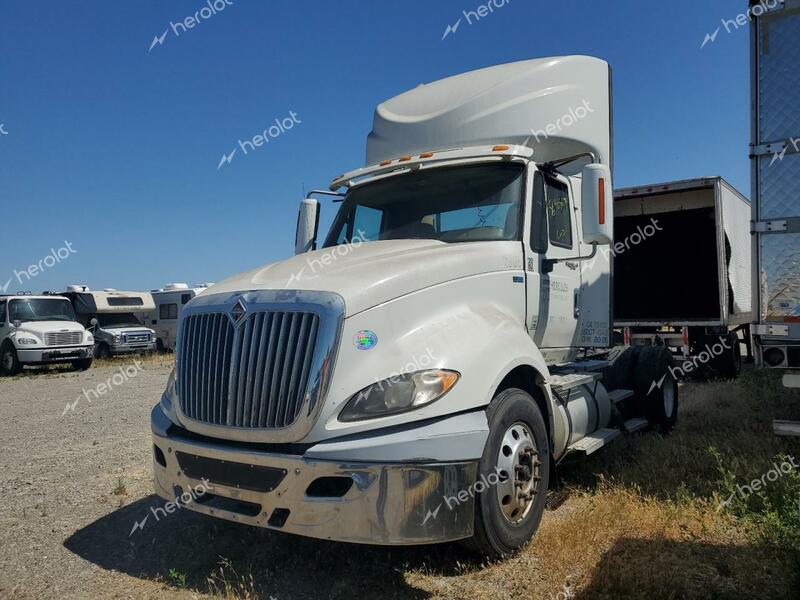 INTERNATIONAL PROSTAR 2016 white tractor diesel 3HSDGSNNXGN195515 photo #3