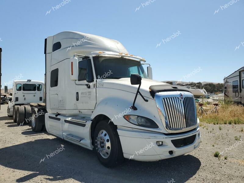 INTERNATIONAL PROSTAR 2013 white tractor diesel 1HSDGSJN6DJ234637 photo #1