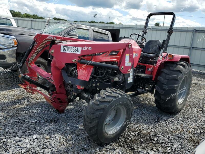 MAHINDRA AND MAHINDRA 4550 2018 red   PNFY2819 photo #3