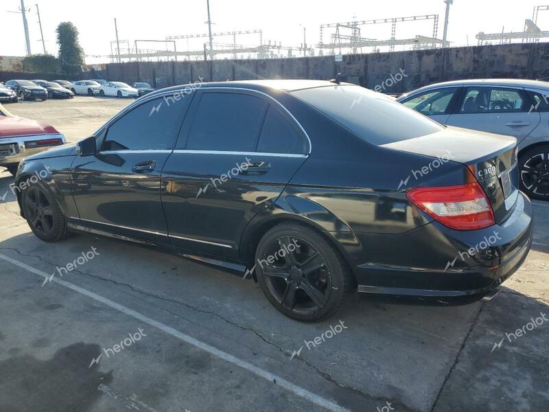 MERCEDES-BENZ 300-CLASS 2011 black  gas WDDGF5EB7BA513589 photo #3