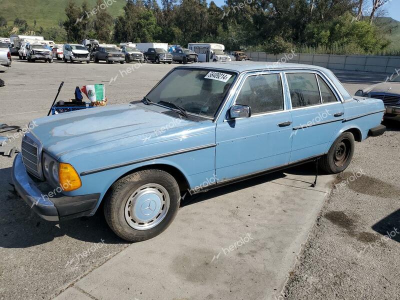 MERCEDES-BENZ 240D 1980 blue   WDB12312312168526 photo #1