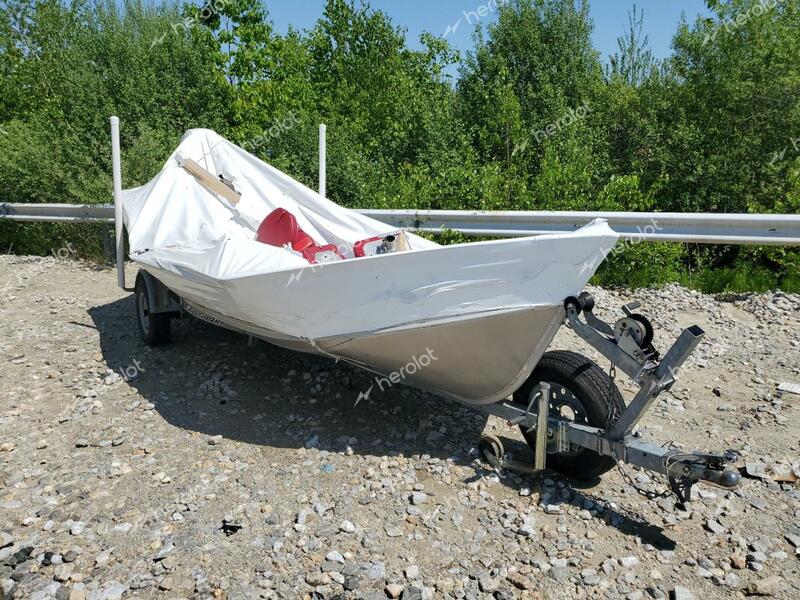 LUND BOAT W/TRL 1997 maroon   40TLRW photo #1