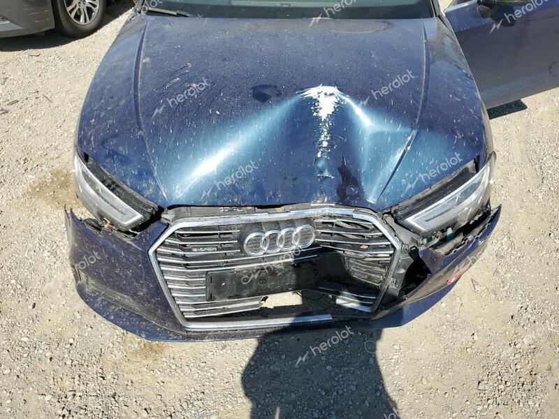 AUDI 100 2017 blue  hybrid engine WAUTPBFF7HA146009 photo #4