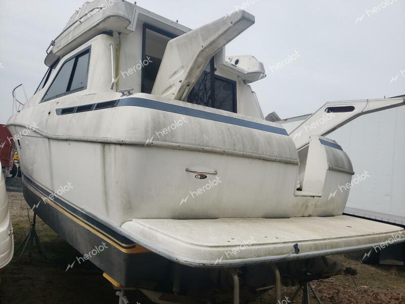 BOAT BOAT 1997 two tone   BL2A04ERF697 photo #4