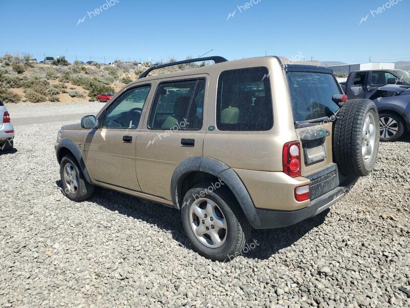 LAND ROVER FREELANDER 2004 gold  gas SALNY22234A431711 photo #3