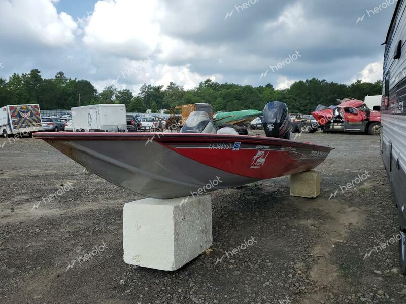 TRAC BOAT ONLY 2017 red   BUJ18213D717 photo #3