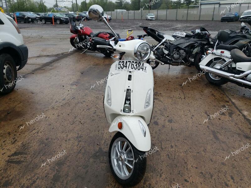 VESPA PRIMAVERA/ 2022 white  gas ZAPCA06B0N5103575 photo #3